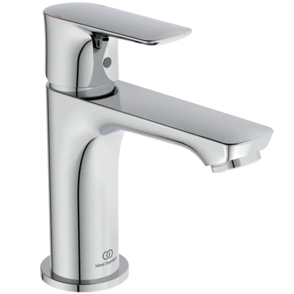 Chromfarbige Waschtischarmatur von Ideal Standard mit flachem Bedienhebel und einem geraden Auslauf. Das Design ist funktional und modern.